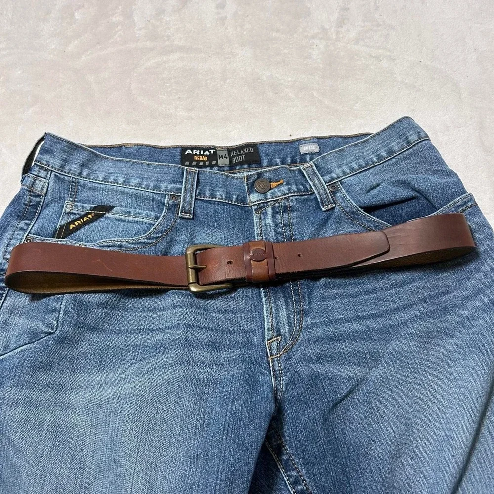 Orvis brown leather belt with brass buckle size 40